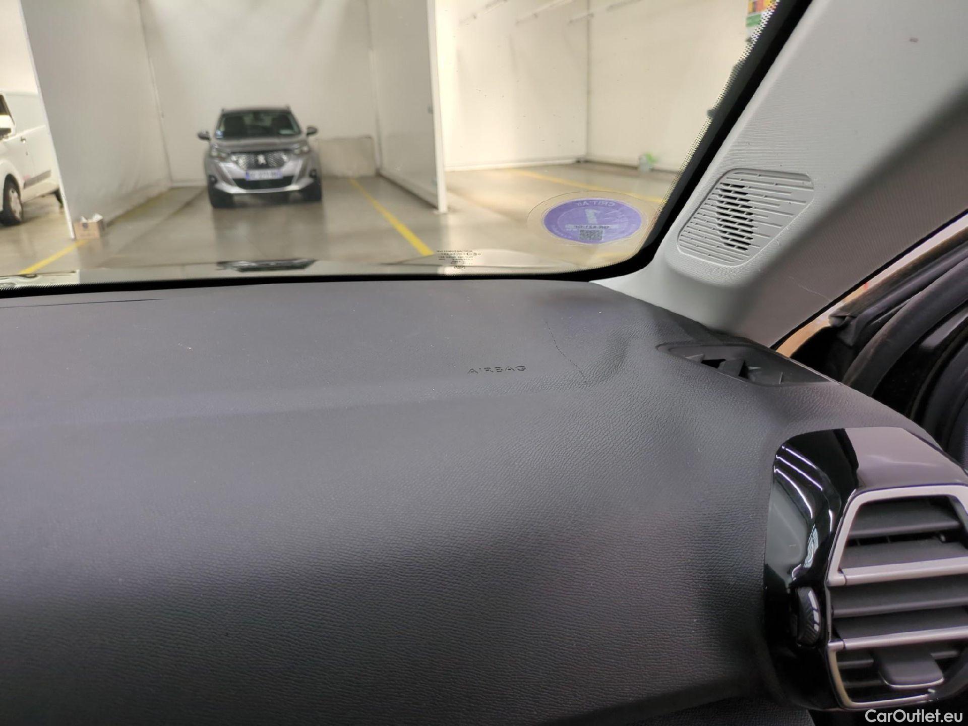  Citroen  C4 CITROEN  X / 2022 / 4P / Berline PureTech 130 S&S EAT8 Feel Pack #3