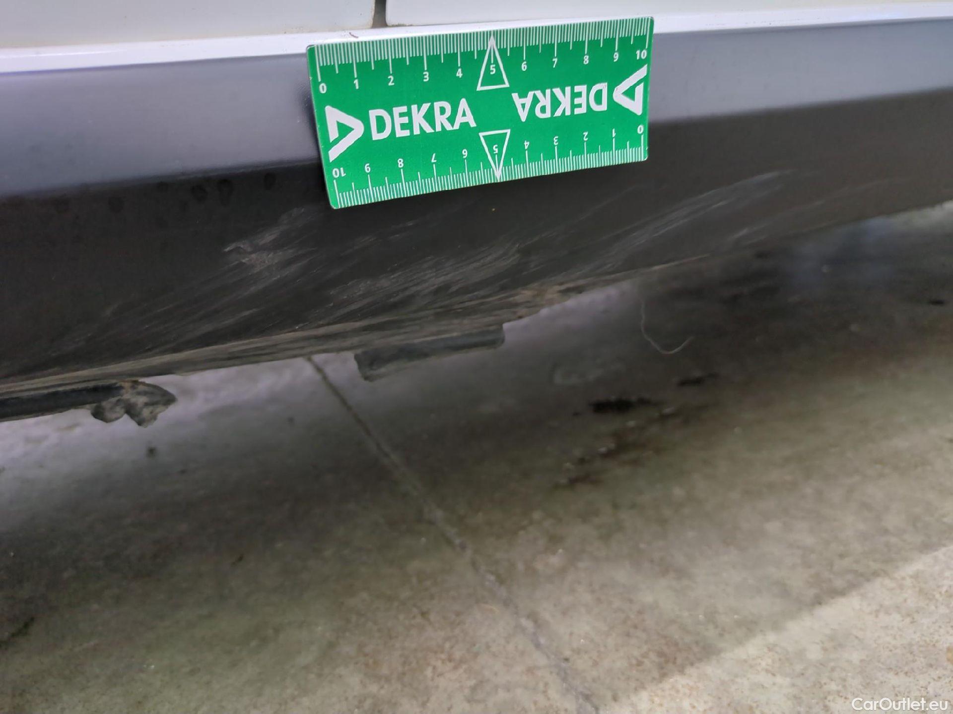  Citroen  C3  Société Feel Nav 1.5 BlueHDI 100CV BVM5 E6dT #25