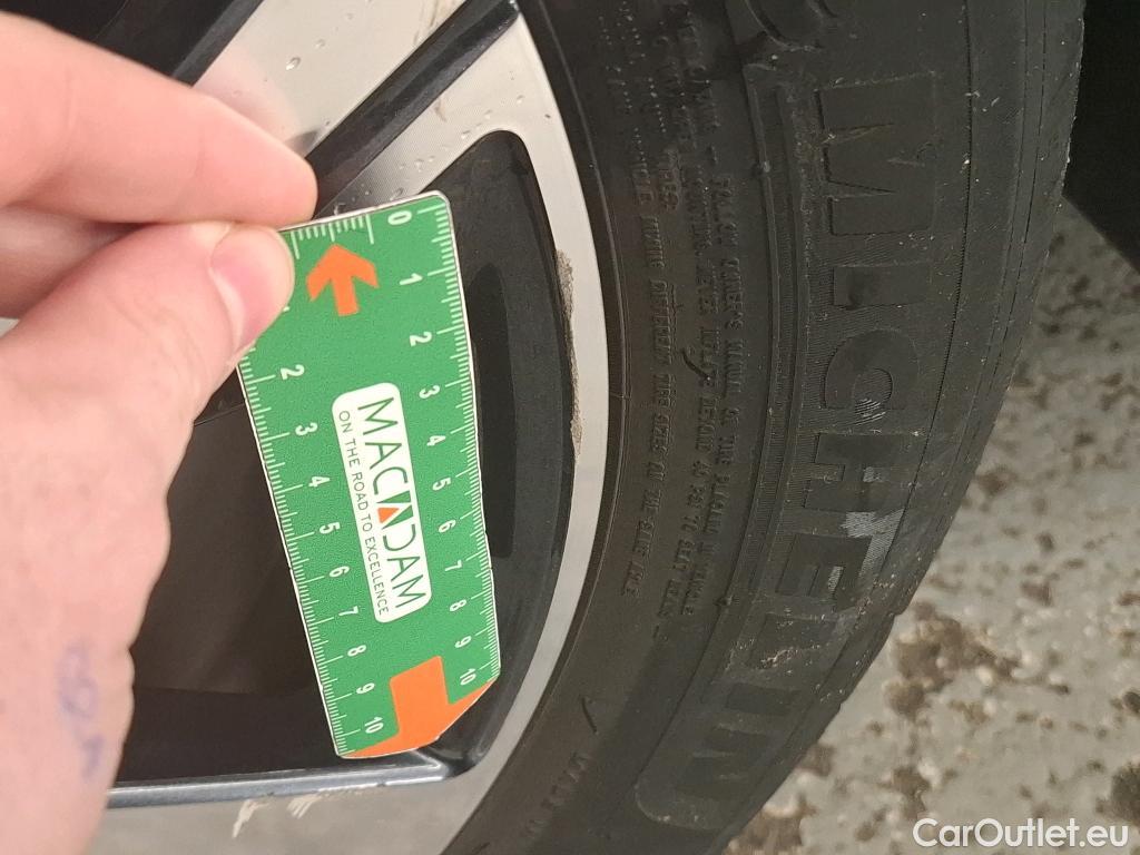  Peugeot  208  Allure Business 1.5 HDi 100CV BVM6 E6d #26