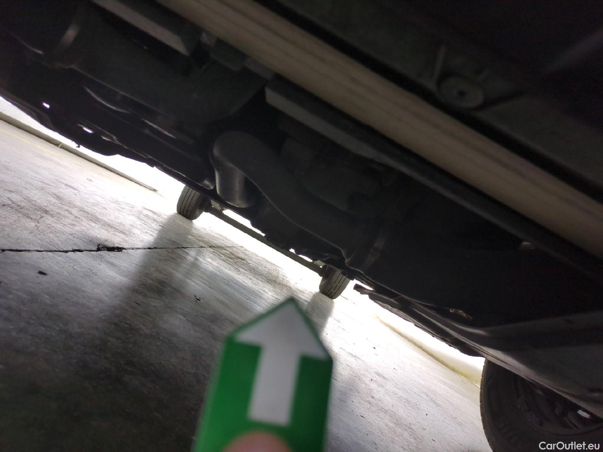  Peugeot  Boxer PEUGEOT  Chassis Cabine DC VU 4p Châssis double cabi BLUEHDI 130 PRO SR 435 L3 #55