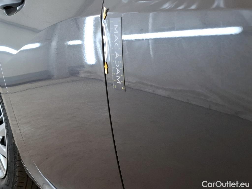  Peugeot  208  Premium 1.5 HDi 100CV BVM6 E6d #2