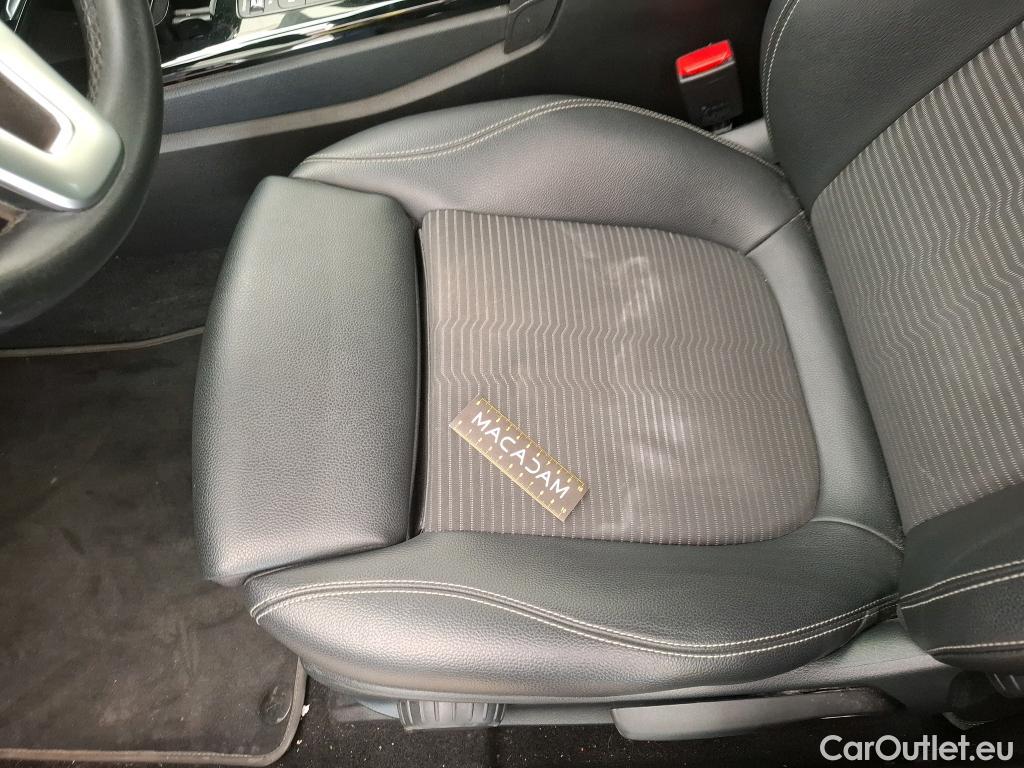  Mercedes  A-Klasse MERCEDES-BENZ Classe A Compact / 2018 / 5P / Berline A 180 Progressive Line 7G-DCT #45