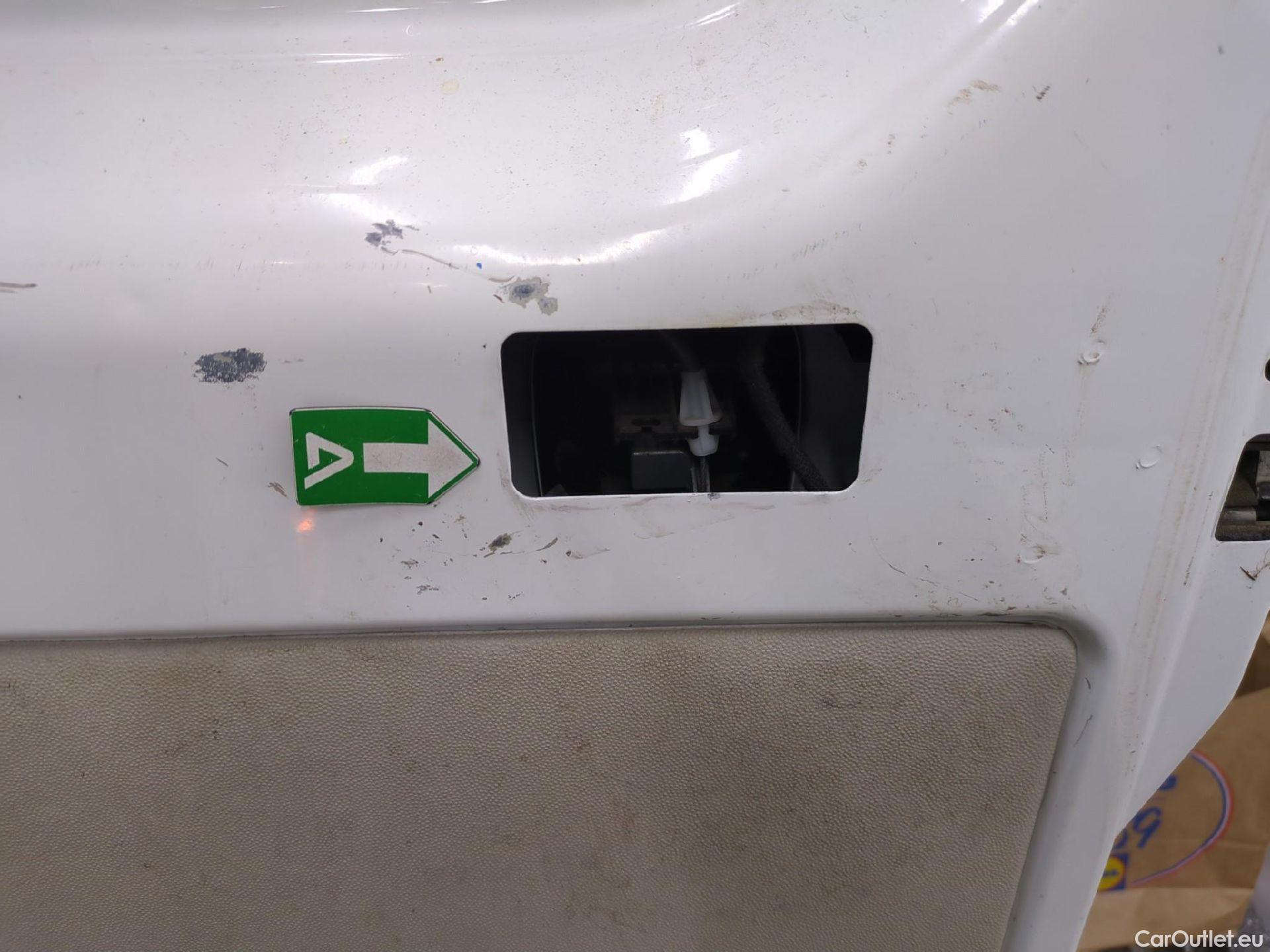  Peugeot  Boxer PEUGEOT  Chassis Cabine DC VU 4p Châssis double cabi BLUEHDI 130 PRO SR 435 L3 #16