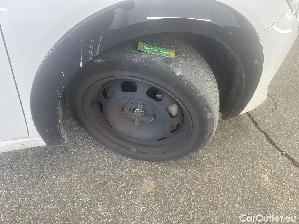  Peugeot  208  (e-) Active Business 50kWh BVA #15