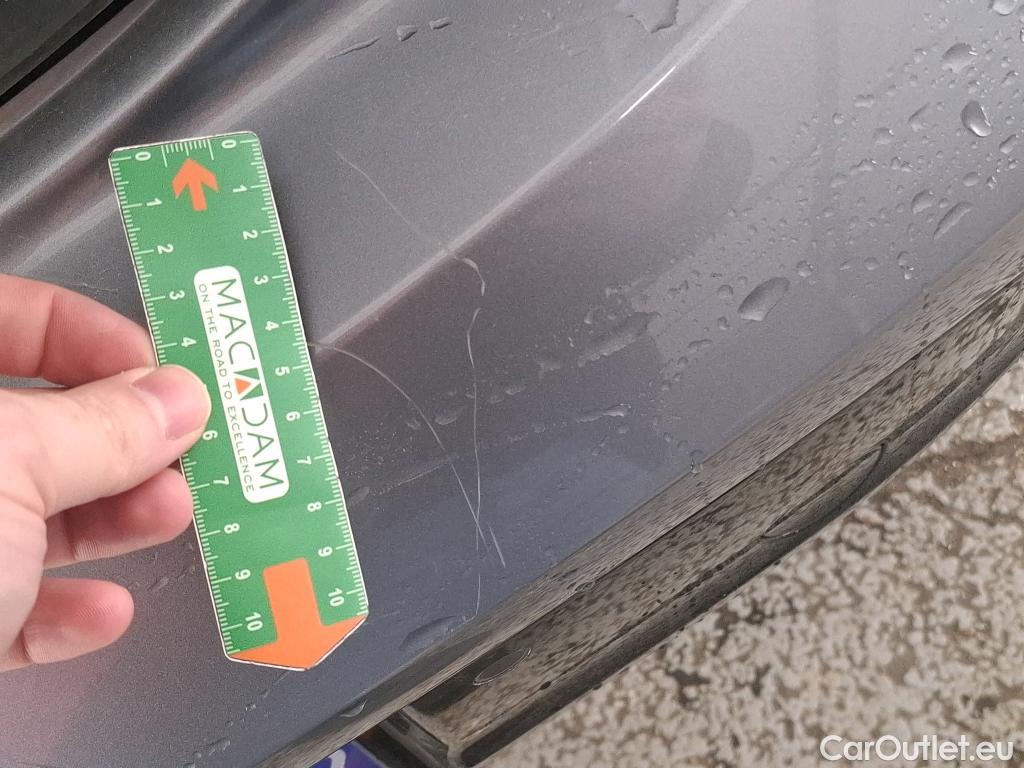  Peugeot  208  Allure Business 1.5 HDi 100CV BVM6 E6d #19