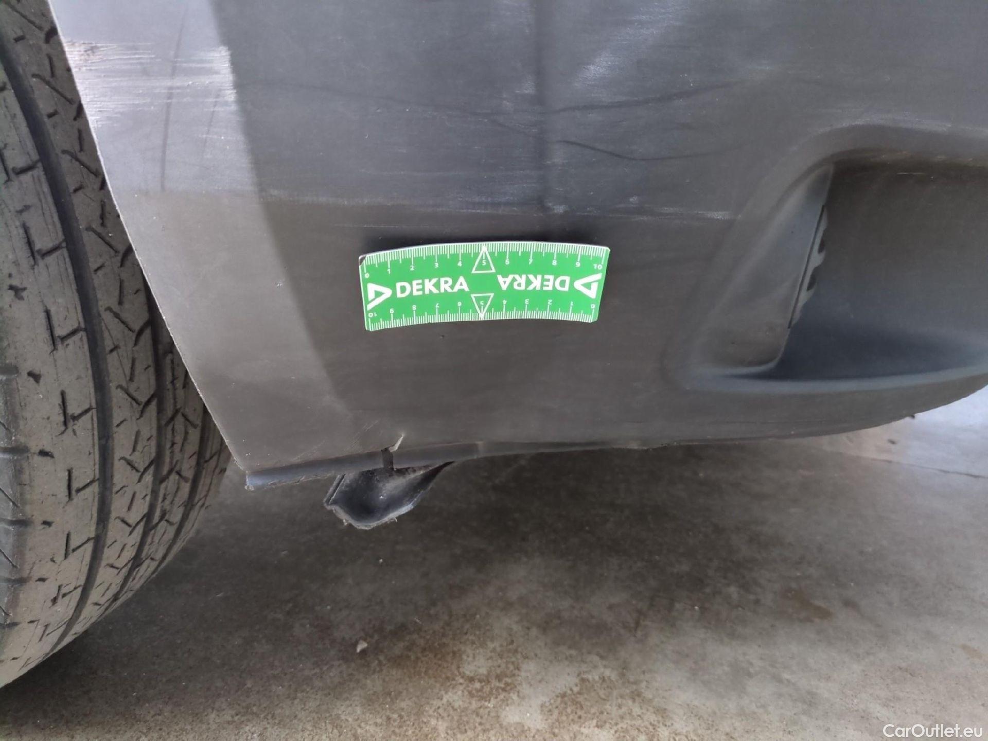  Peugeot  Boxer PEUGEOT  Chassis Cabine DC VU 4p Châssis double cabi BLUEHDI 130 PRO SR 435 L3 #50