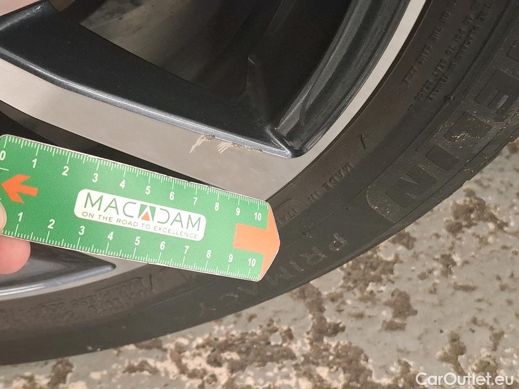  Peugeot  208  Allure Business 1.5 HDi 100CV BVM6 E6d #25