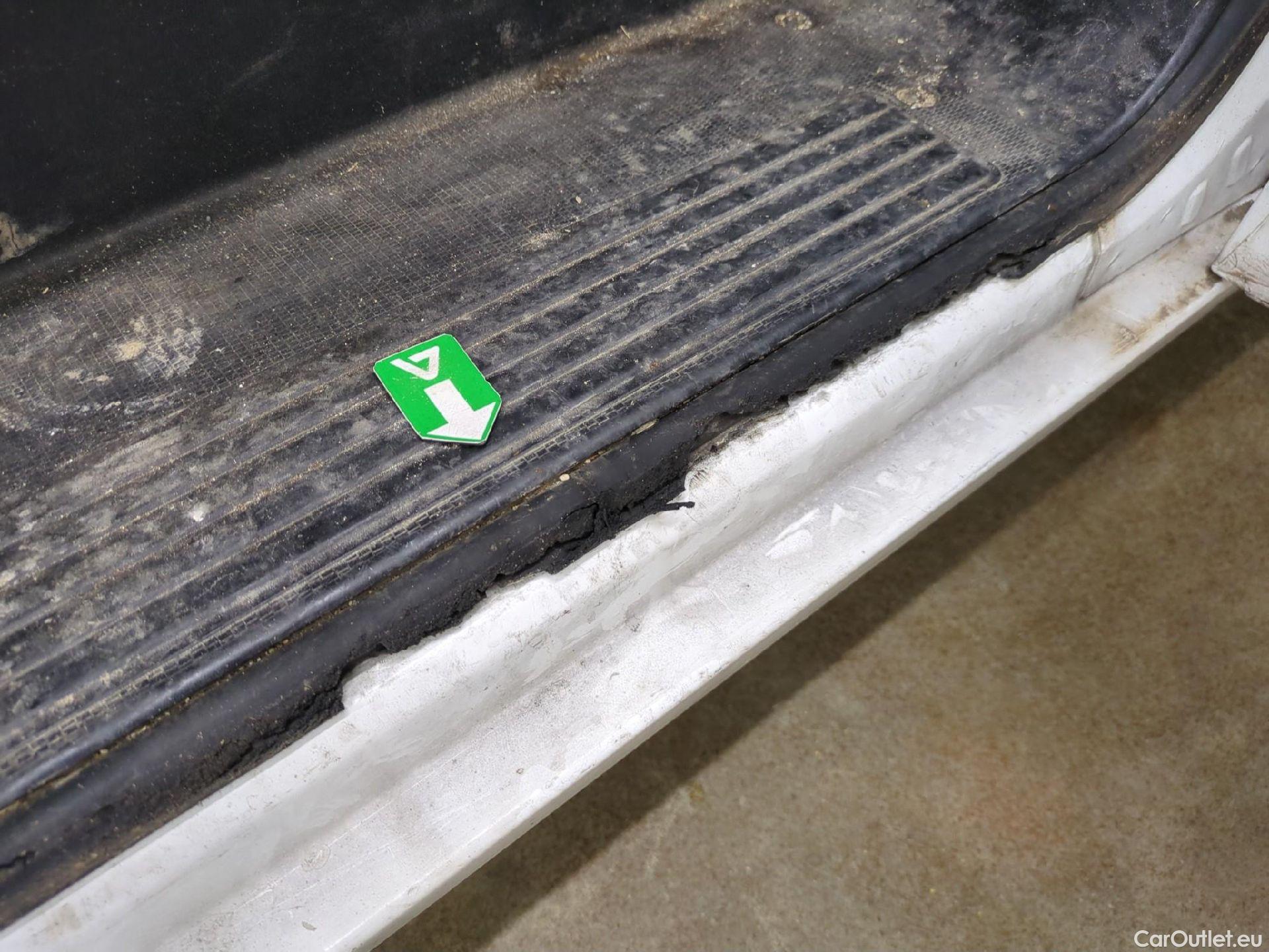  Peugeot  Boxer PEUGEOT  Chassis Cabine DC VU 4p Châssis double cabi BLUEHDI 130 PRO SR 435 L3 #14