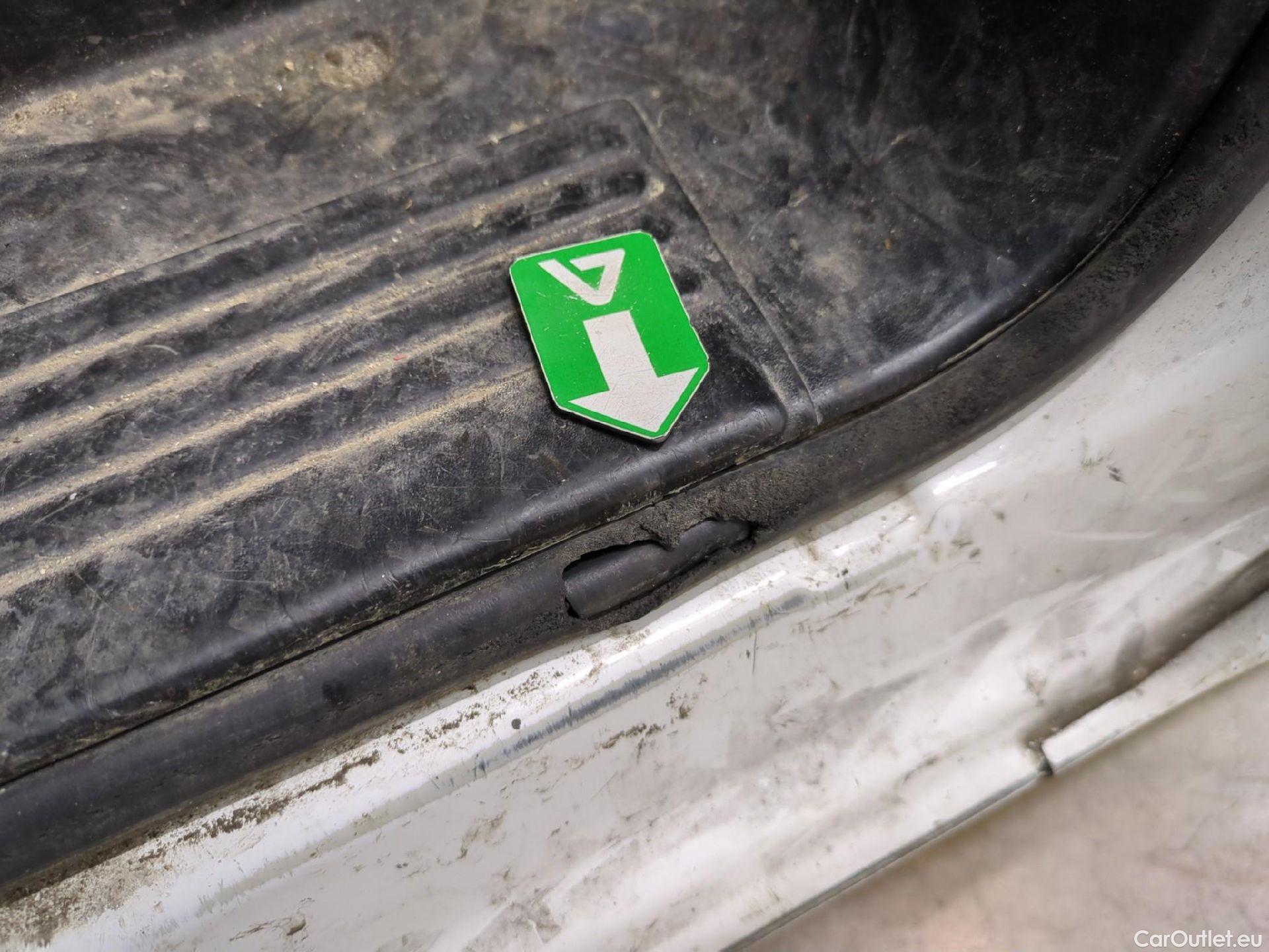  Peugeot  Boxer PEUGEOT  Chassis Cabine DC VU 4p Châssis double cabi BLUEHDI 130 PRO SR 435 L3 #20