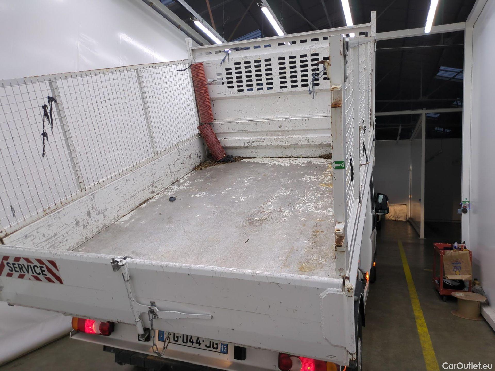  Peugeot  Boxer PEUGEOT  Chassis Cabine DC VU 4p Châssis double cabi BLUEHDI 130 PRO SR 435 L3 #25