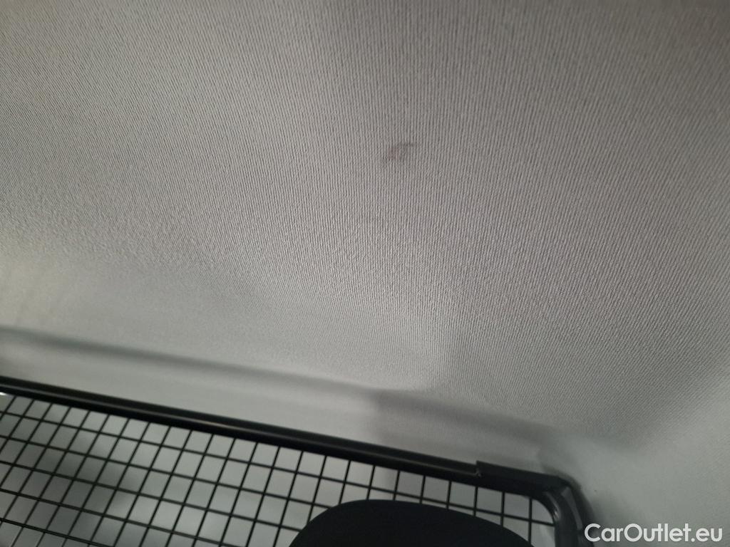  Peugeot  208  Affaire Premium Pack 1.2 80CV BVM5 E6dT #13