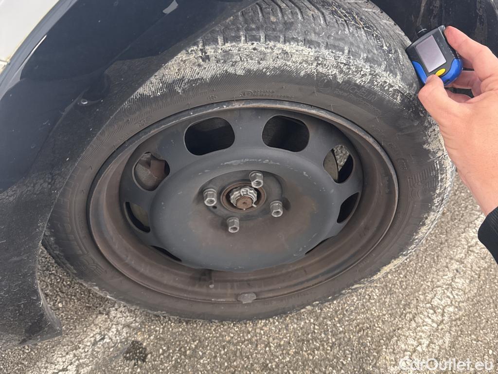  Peugeot  208  (e-) Active Business 50kWh BVA #10