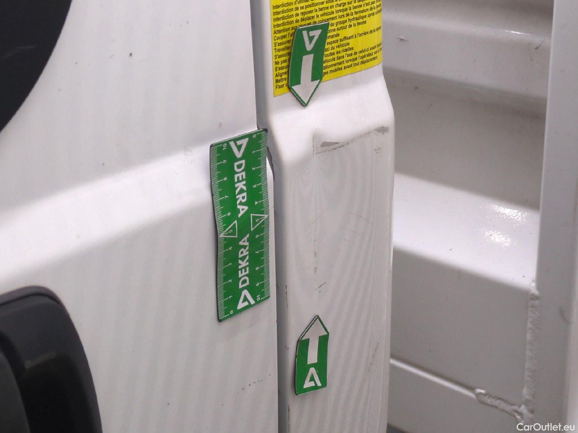  Peugeot  Boxer PEUGEOT  Chassis Cabine DC VU 4p Châssis double cabi BLUEHDI 130 PRO SR 435 L3 #64