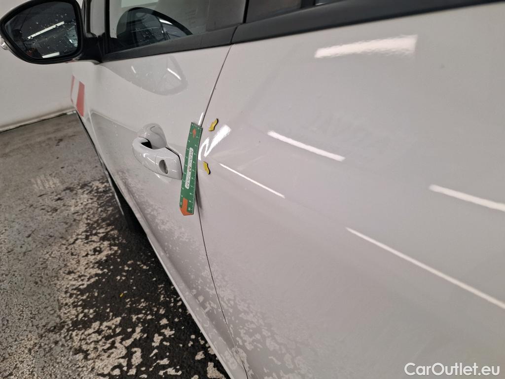  Peugeot  208  Affaire Premium Pack 1.2 80CV BVM5 E6dT #4