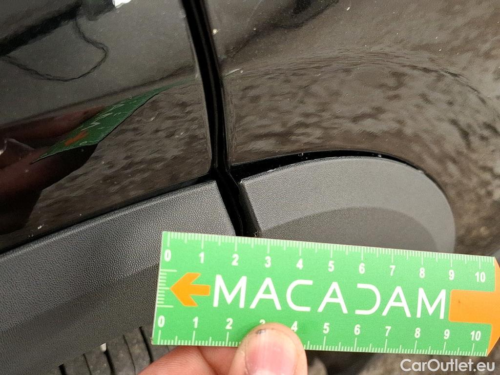  Mercedes  GLA MERCEDES-BENZ  / 2020 / 5P / SUV 1.3  250 e BUSINESS LINE DCT #17