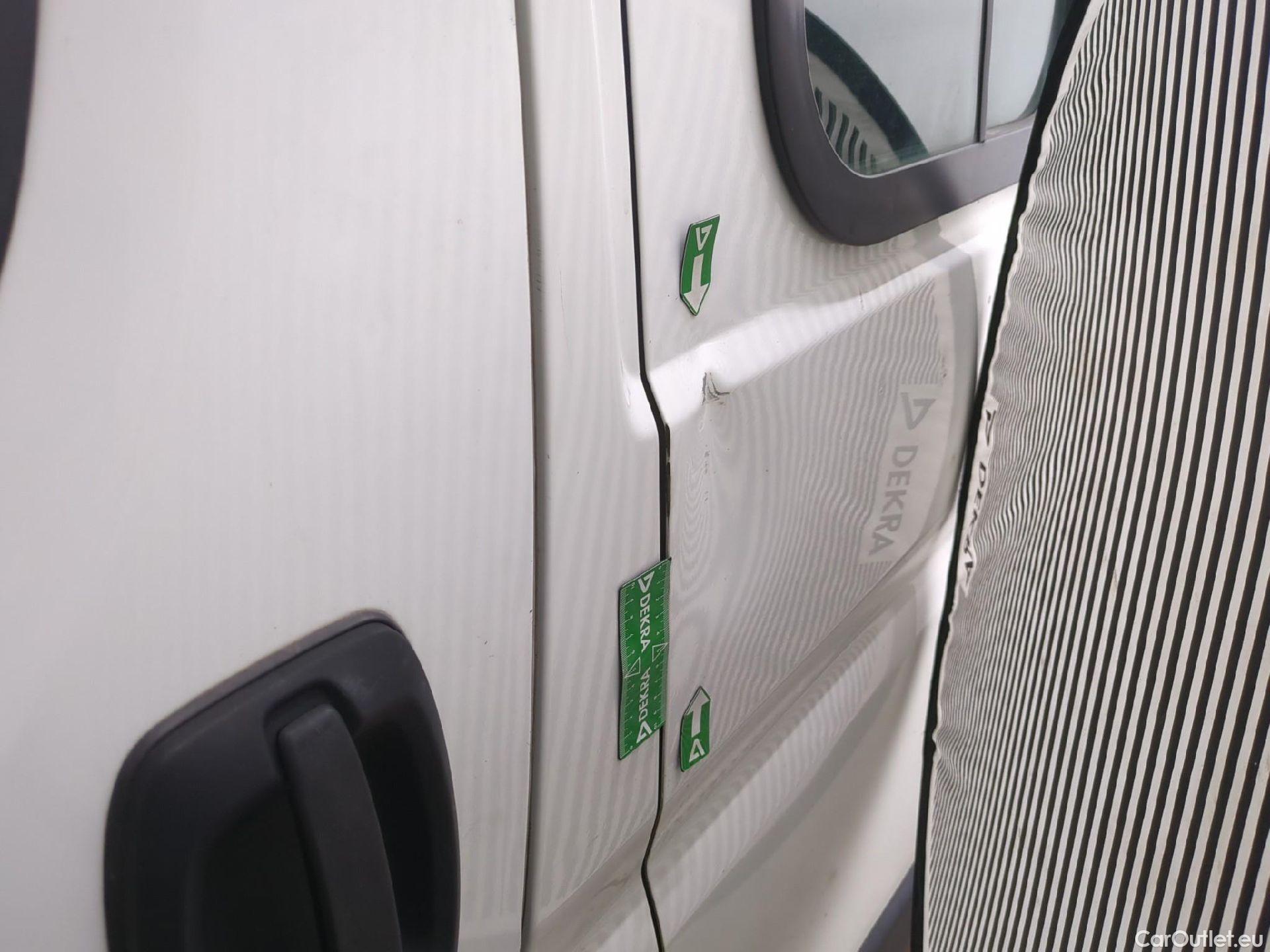  Peugeot  Boxer PEUGEOT  Chassis Cabine DC VU 4p Châssis double cabi BLUEHDI 130 PRO SR 435 L3 #62