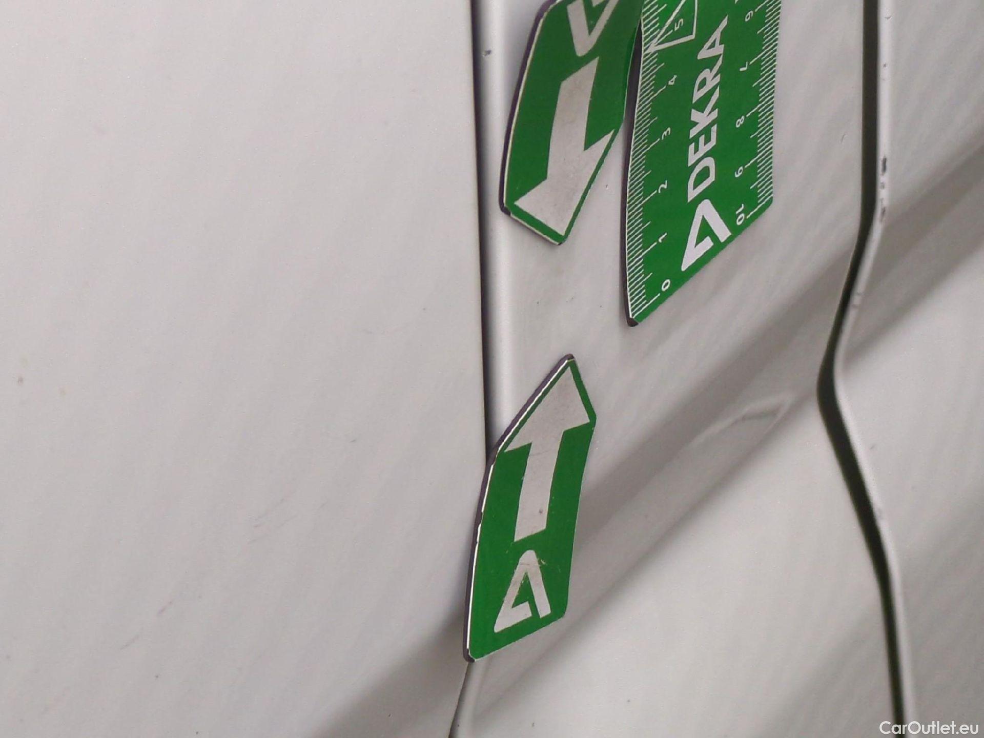  Peugeot  Boxer PEUGEOT  Chassis Cabine DC VU 4p Châssis double cabi BLUEHDI 130 PRO SR 435 L3 #34