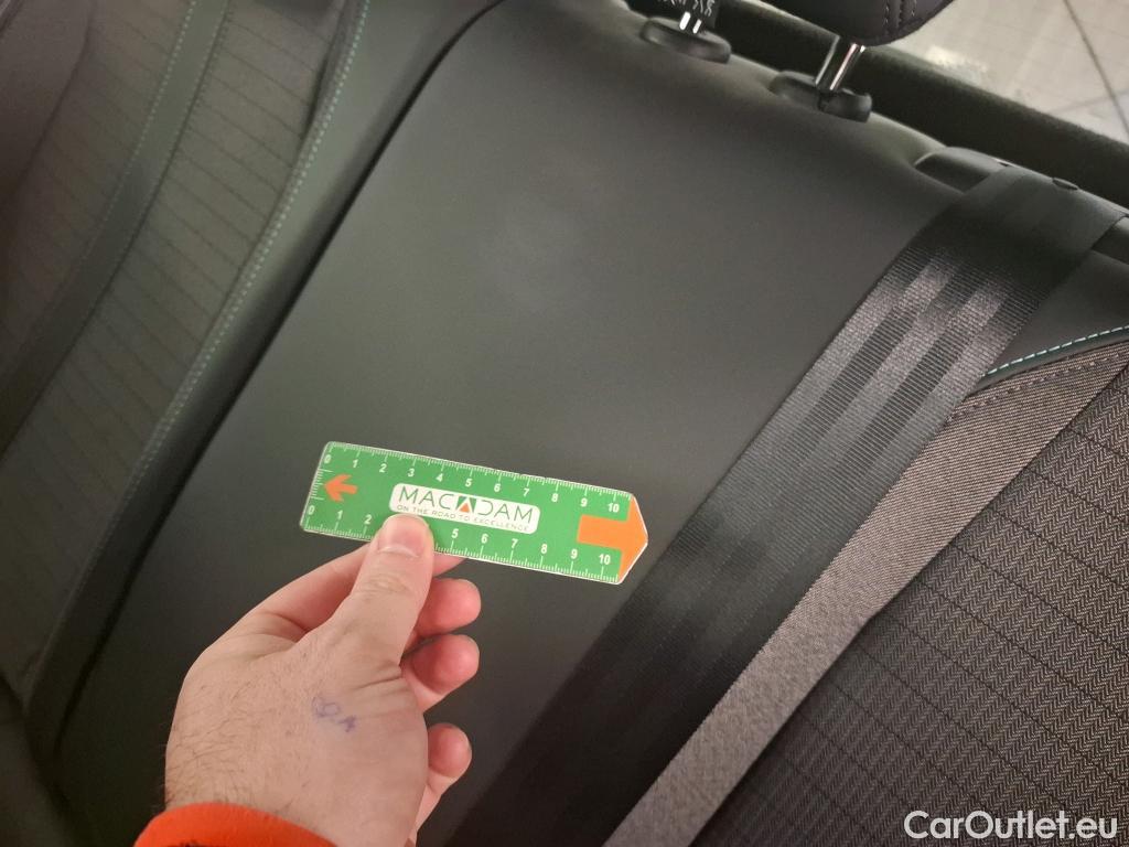  Peugeot  208  Allure Business 1.5 HDi 100CV BVM6 E6d #44