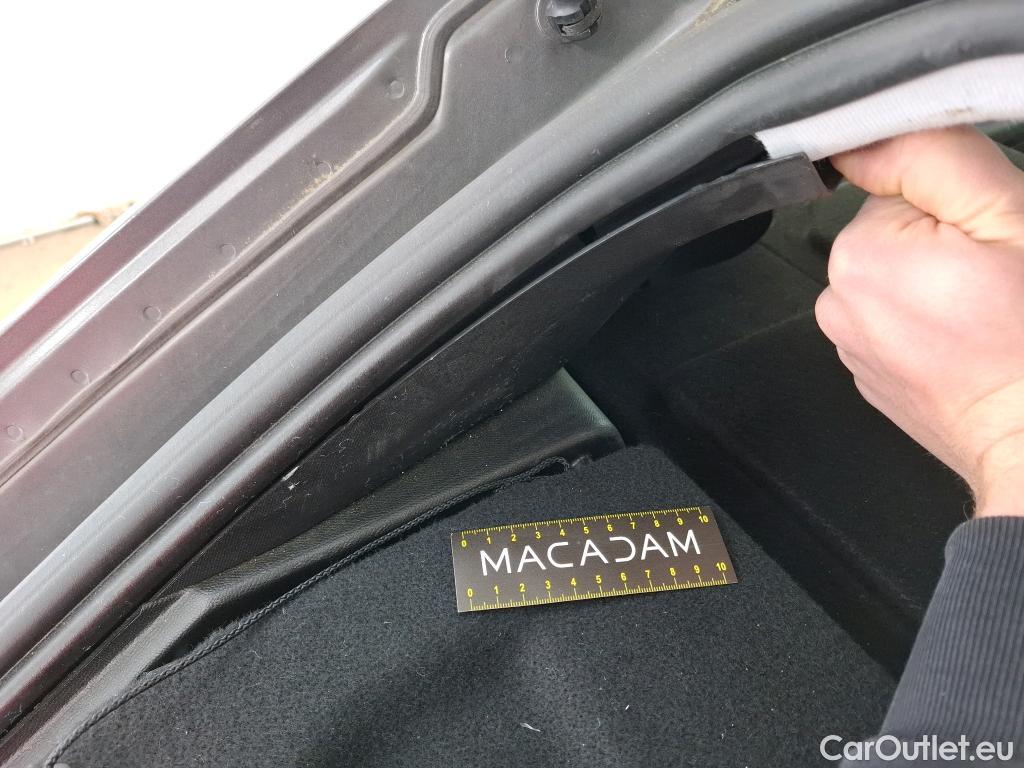  Peugeot  208  Premium 1.5 HDi 100CV BVM6 E6d #23