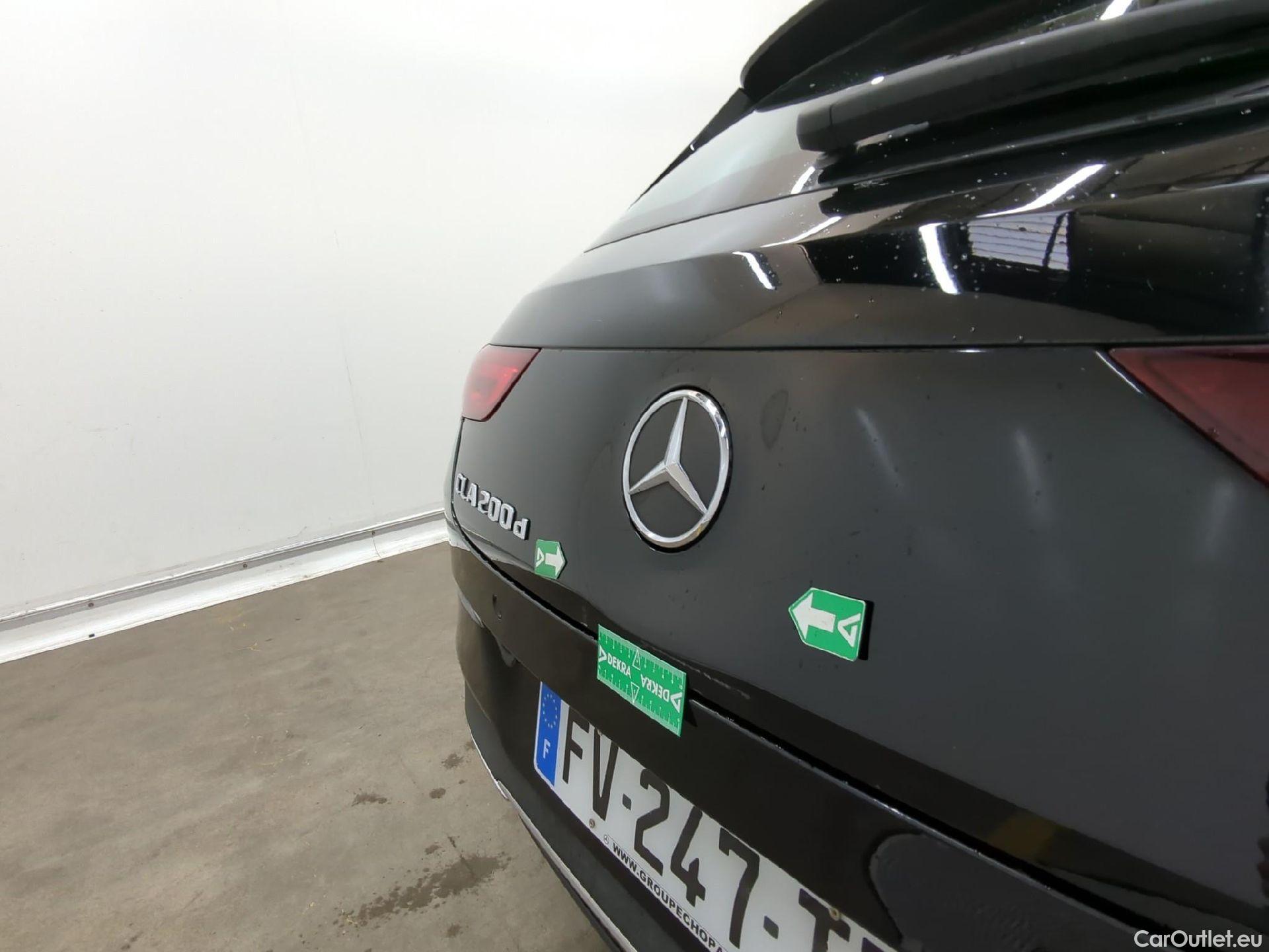  Mercedes  CLA-Klasse MERCEDES-BENZ CLA Shooting Brake / 2019 / 5P / Break CLA 200 d Progressive Line BA8 #28