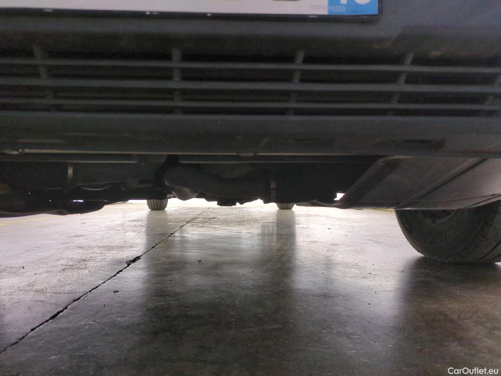  Peugeot  Boxer PEUGEOT  Chassis Cabine DC VU 4p Châssis double cabi BLUEHDI 130 PRO SR 435 L3 #54