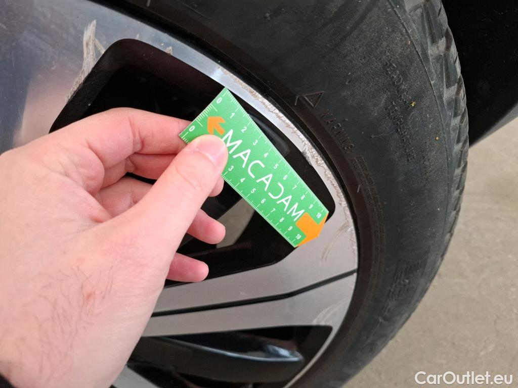  Volvo  XC 40 VOLVO XC40 / 2022 / 5P / SUV Recharge T5 262 DCT7 Ultimate #22