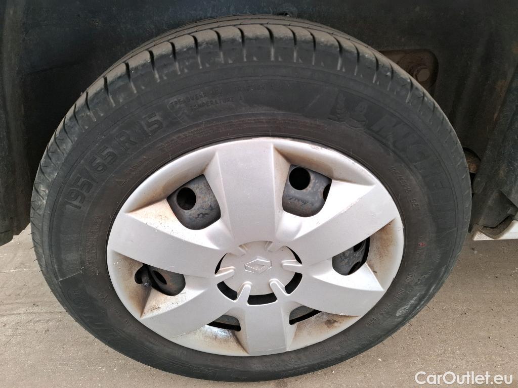  Renault  Kangoo  Express Maxi Extra (Série Spéciale) 1.5 dCi 90CV BVM5 E6 #19