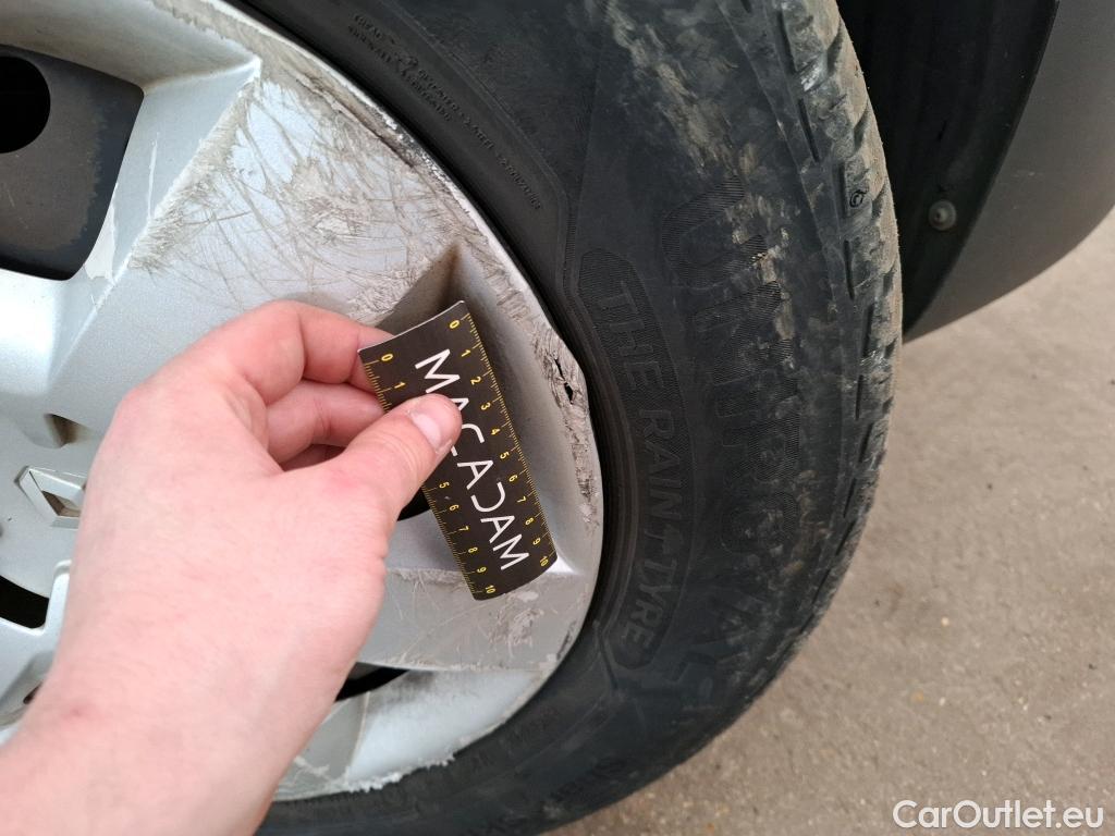  Renault  Kangoo  Express Maxi Extra (Série Spéciale) 1.5 dCi 90CV BVM5 E6 #74