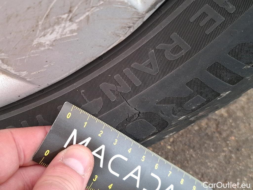  Renault  Kangoo  Express Maxi Extra (Série Spéciale) 1.5 dCi 90CV BVM5 E6 #64