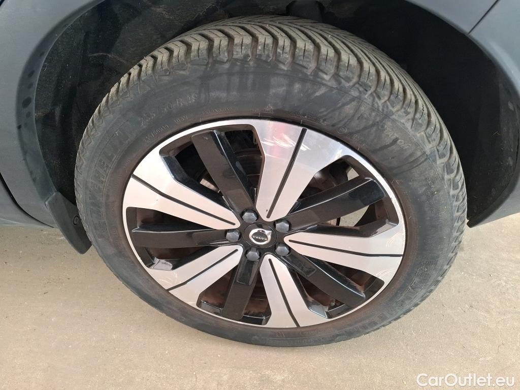  Volvo  XC 40 VOLVO XC40 / 2022 / 5P / SUV Recharge T5 262 DCT7 Ultimate #8