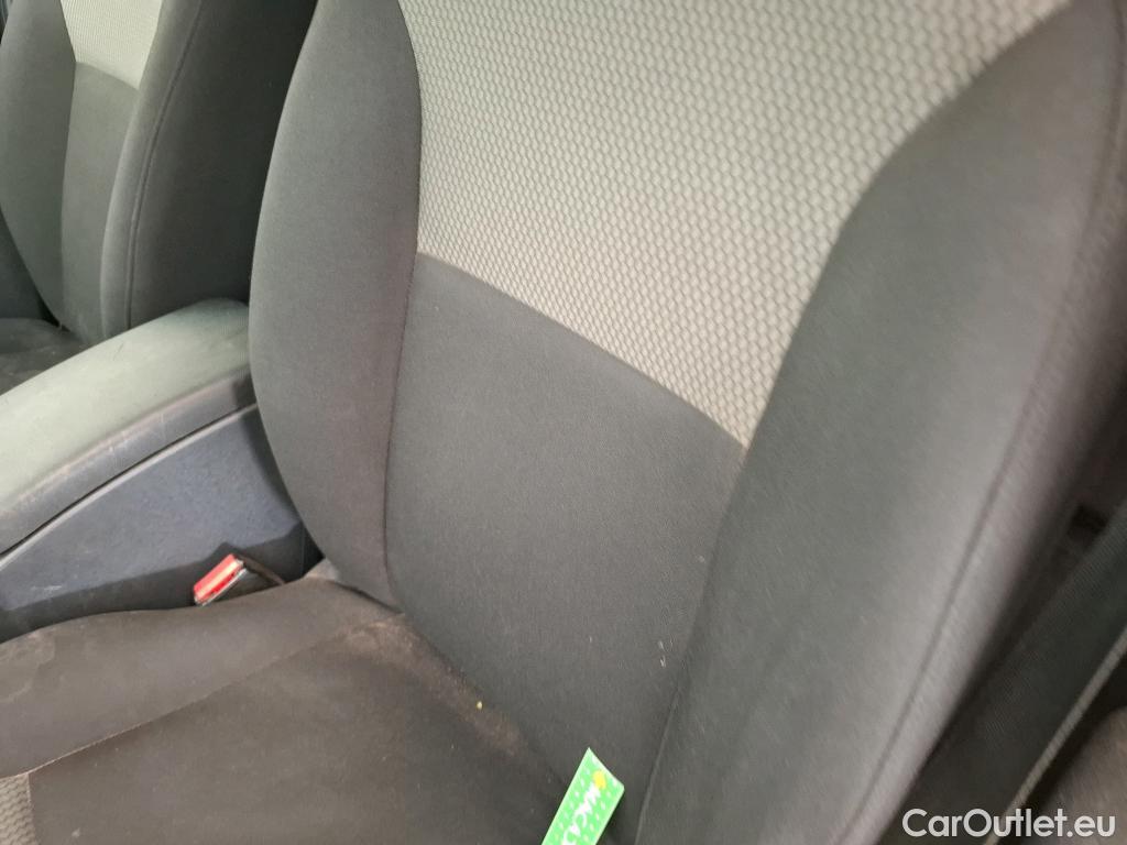  Renault  Kangoo  Express Maxi Extra (Série Spéciale) 1.5 dCi 90CV BVM5 E6 #35