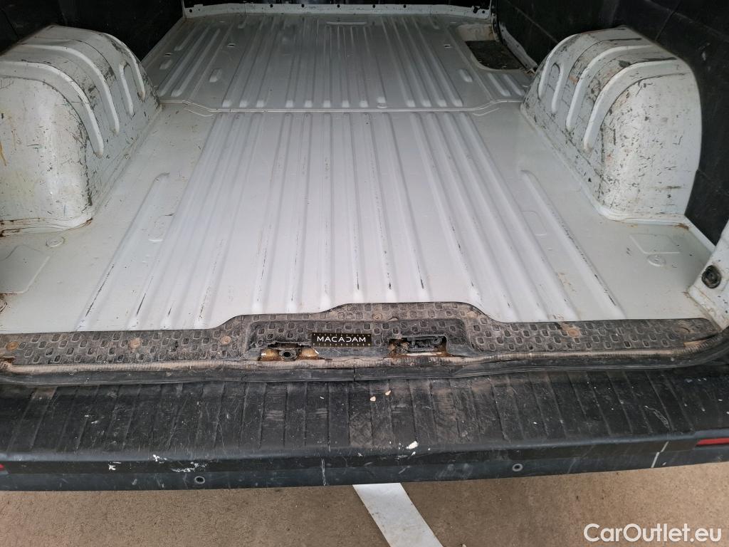  Renault  Trafic  Furgon Grand Confort L1H1 1000 1.6 dCi 120CV BVM6 E6 #69