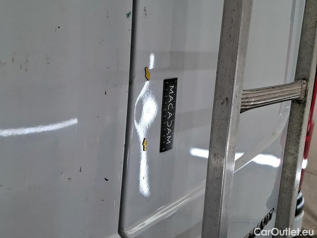  Renault  Trafic  Furgon Grand Confort L1H1 1000 1.6 dCi 120CV BVM6 E6 #47