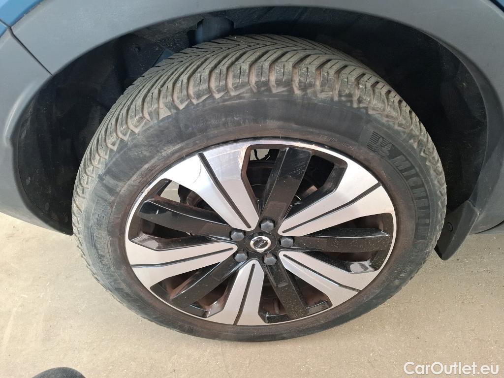  Volvo  XC 40 VOLVO XC40 / 2022 / 5P / SUV Recharge T5 262 DCT7 Ultimate #11