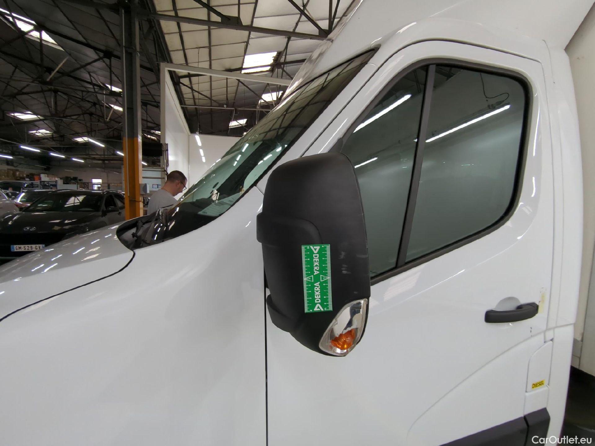  Renault  Master RENAULT  SC / 2019 / 2P / Châssis cabine CC Tr CF F3500 L3 Blue dCi 145 EVIE #5