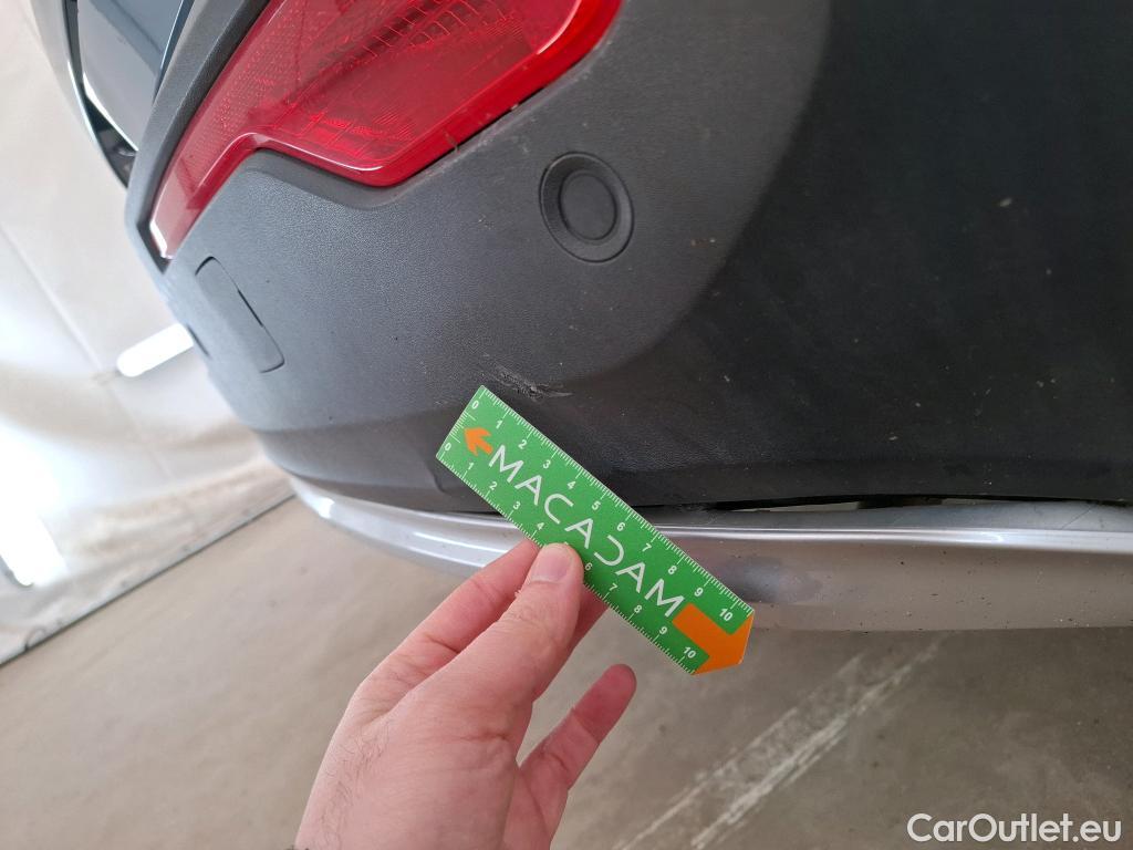  Volvo  XC 40 VOLVO XC40 / 2022 / 5P / SUV Recharge T5 262 DCT7 Ultimate #3