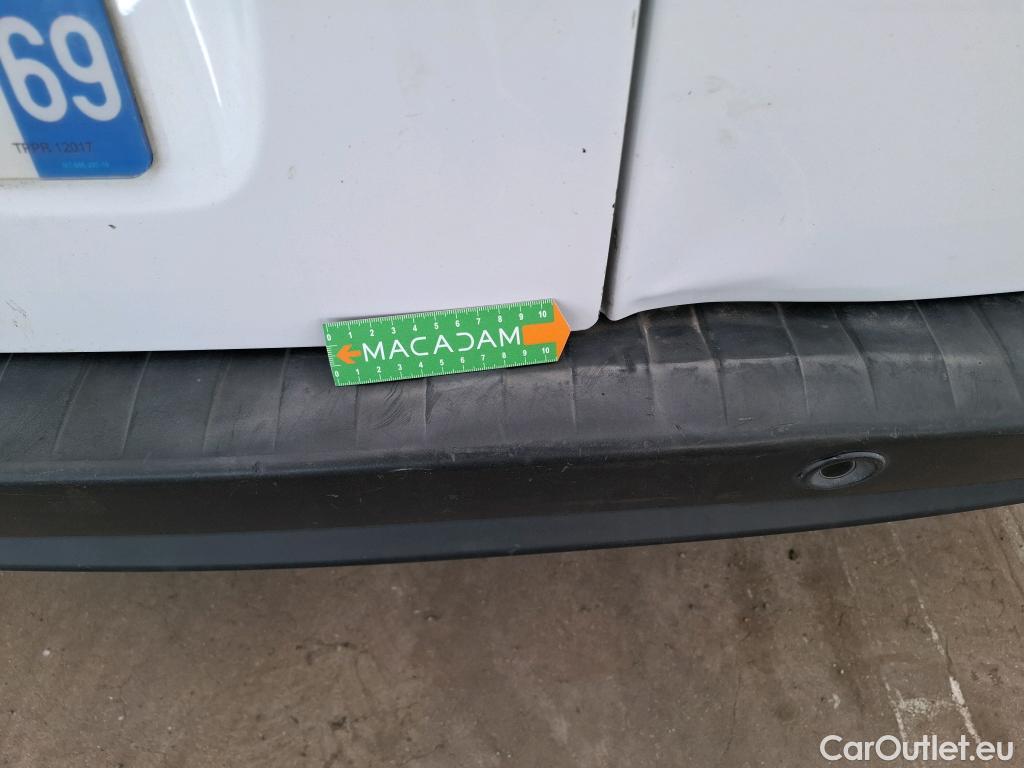  Renault  Kangoo  Express Maxi Extra (Série Spéciale) 1.5 dCi 90CV BVM5 E6 #6