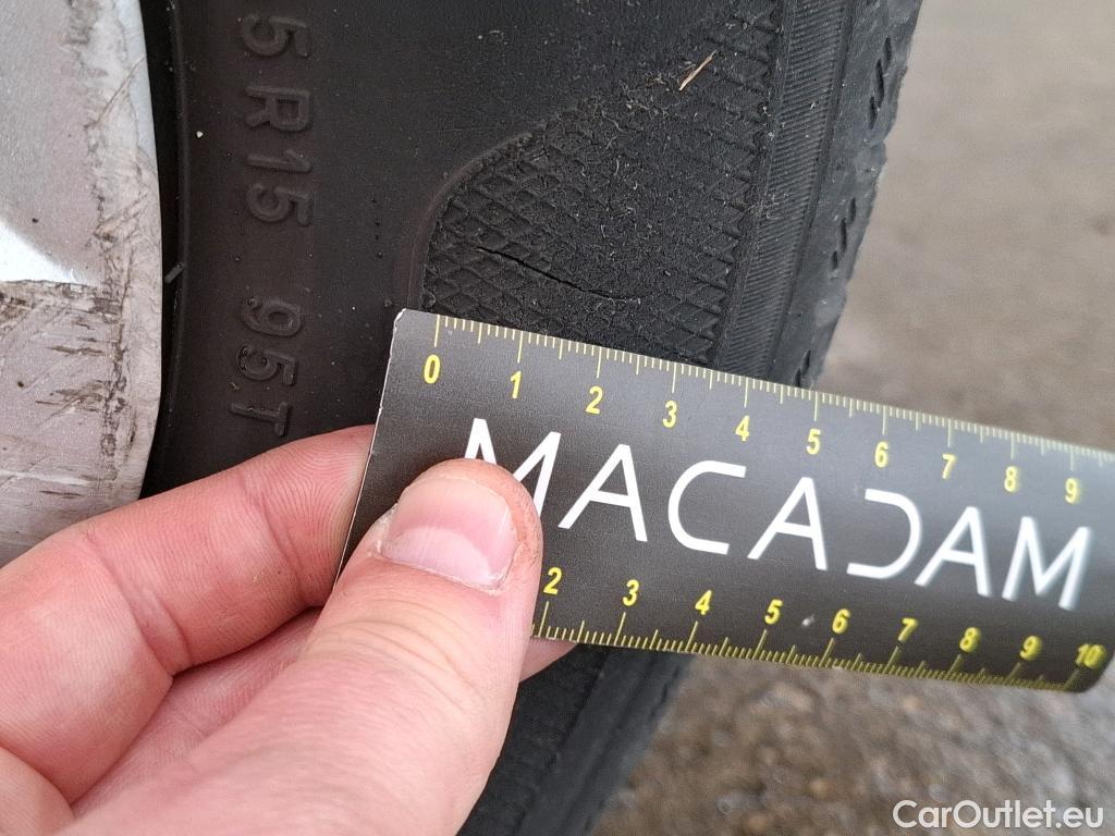  Renault  Kangoo  Express Maxi Extra (Série Spéciale) 1.5 dCi 90CV BVM5 E6 #68