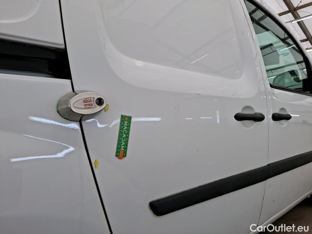  Renault  Kangoo  Express Maxi Extra (Série Spéciale) 1.5 dCi 90CV BVM5 E6 #11