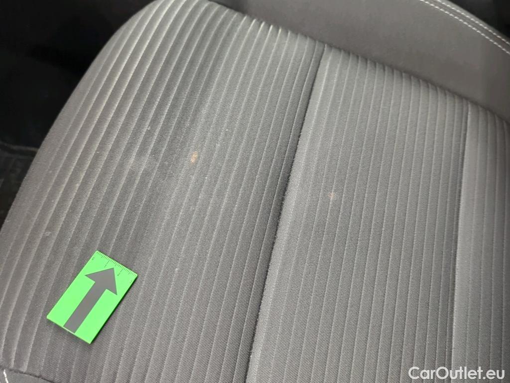  Ford  Kuga 2.5 Duratec FHEV 190CP Titanium CVT AWD #12