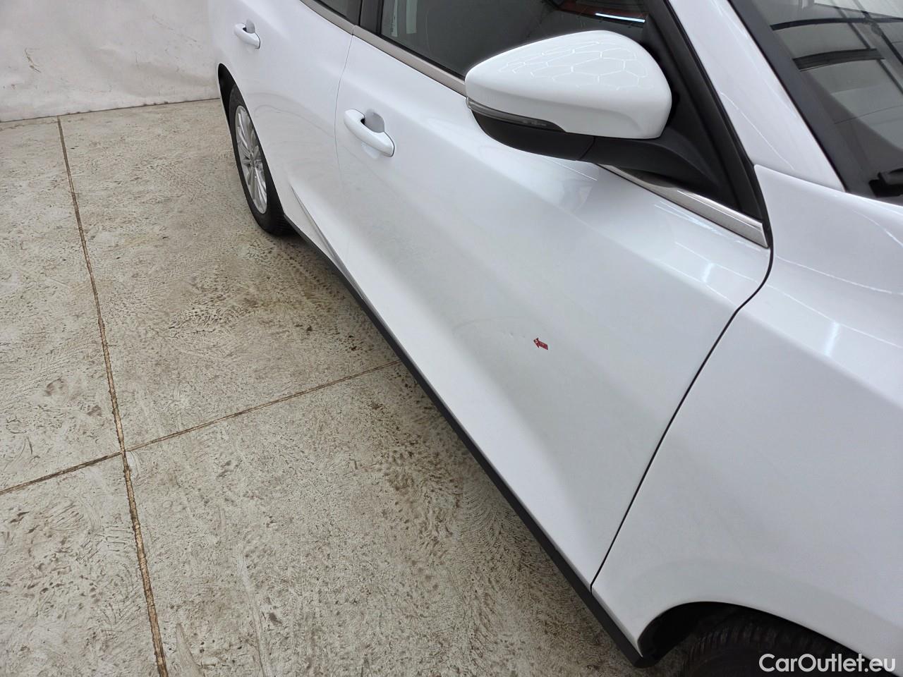  Ford  Focus 1.5 EcoBlue 120CP Titanium #27