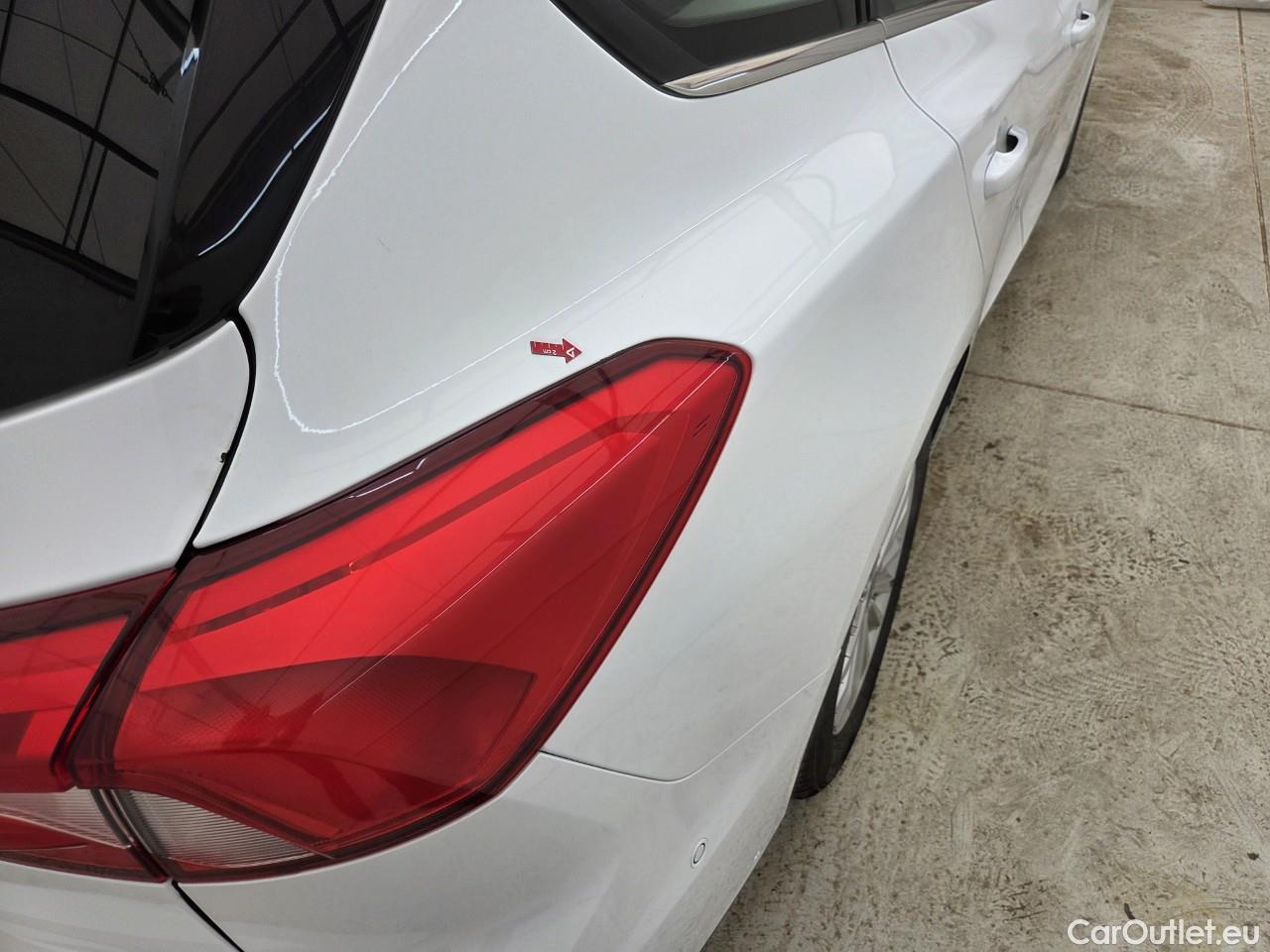  Ford  Focus 1.5 EcoBlue 120CP Titanium #38