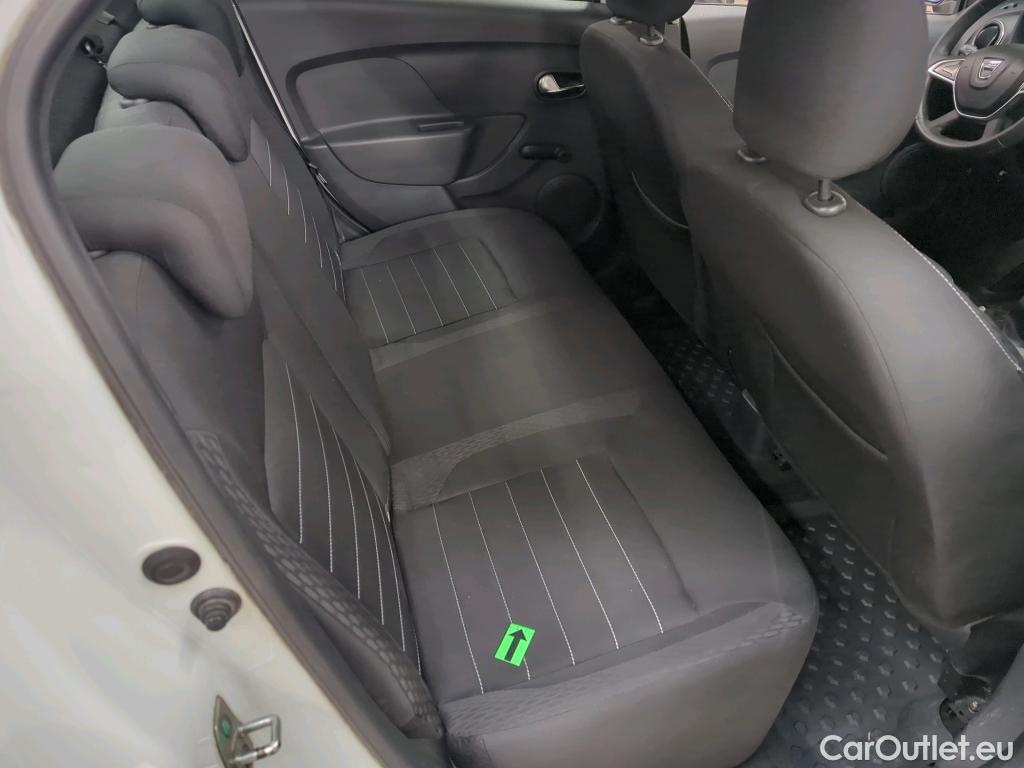  Dacia  Logan 0.9 TCe 90CP Laureate_Groupama #25