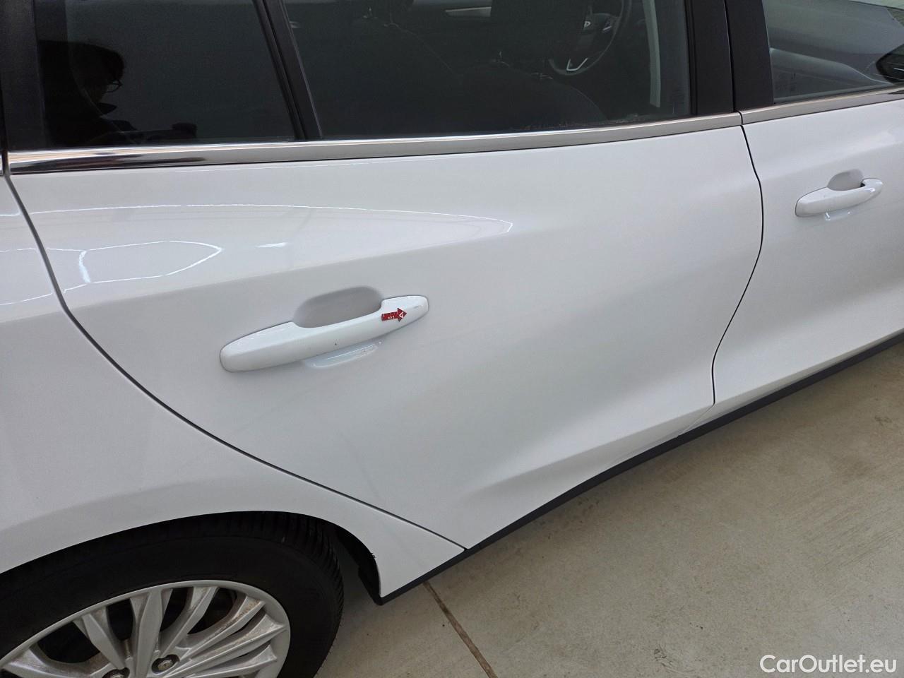  Ford  Focus 1.5 EcoBlue 120CP Titanium #25