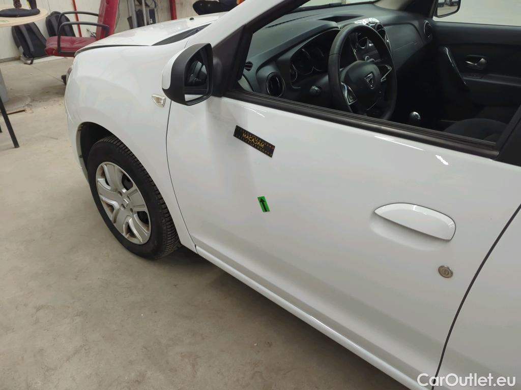  Dacia  Logan 0.9 TCe 90CP Laureate_Groupama #7