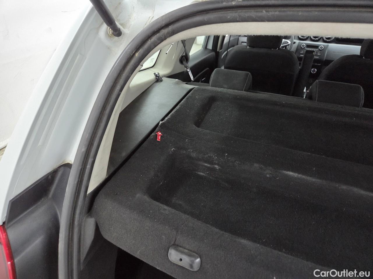  Dacia  Duster 1.5 Blue dCi 115CP Comfort 4WD #75