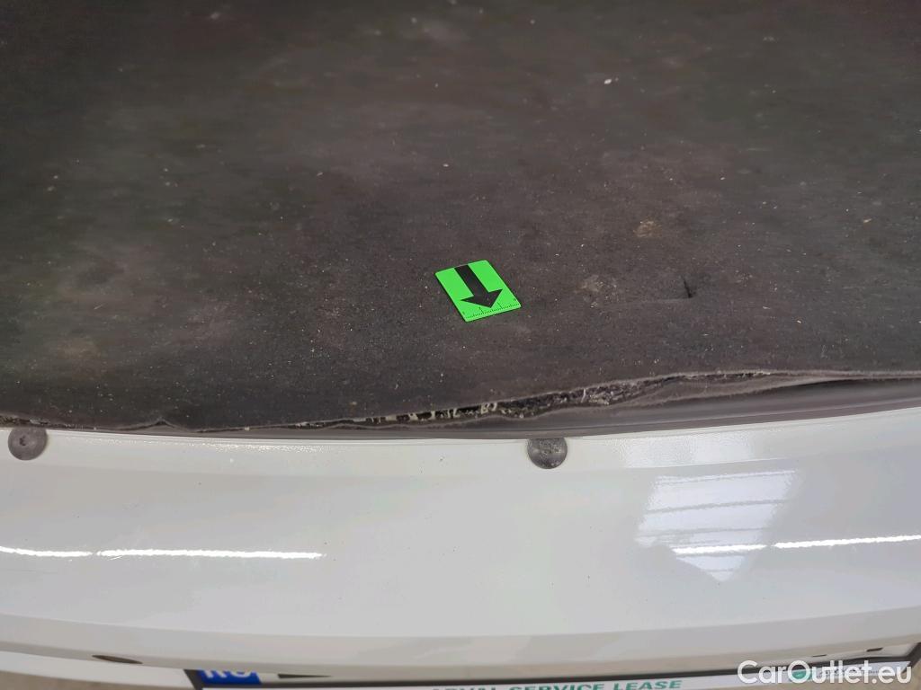  Dacia  Logan 0.9 TCe 90CP Laureate_Groupama #24