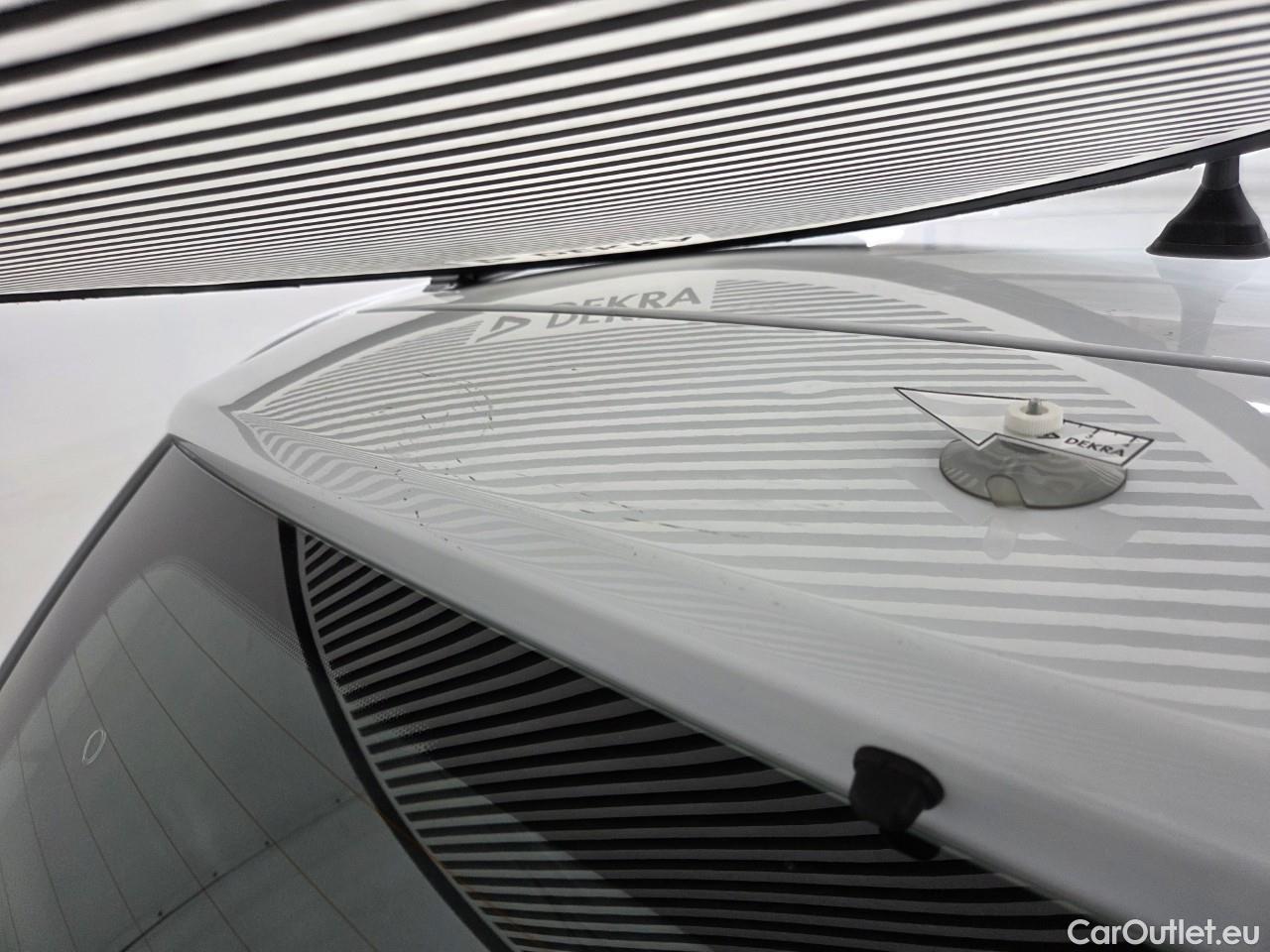  Dacia  Duster 1.5 Blue dCi 115CP Comfort 4WD #43