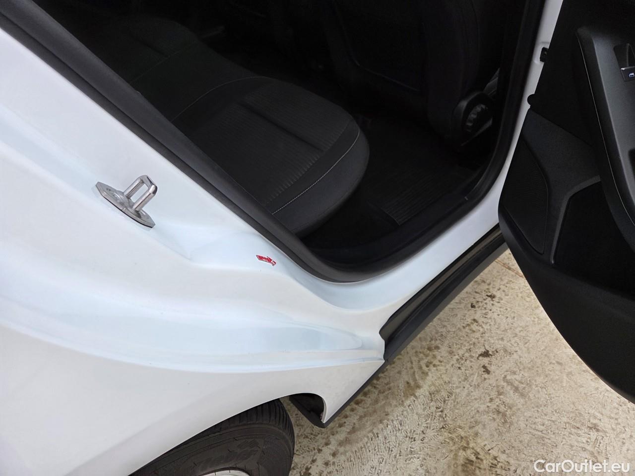  Ford  Focus 1.5 EcoBlue 120CP Titanium #31