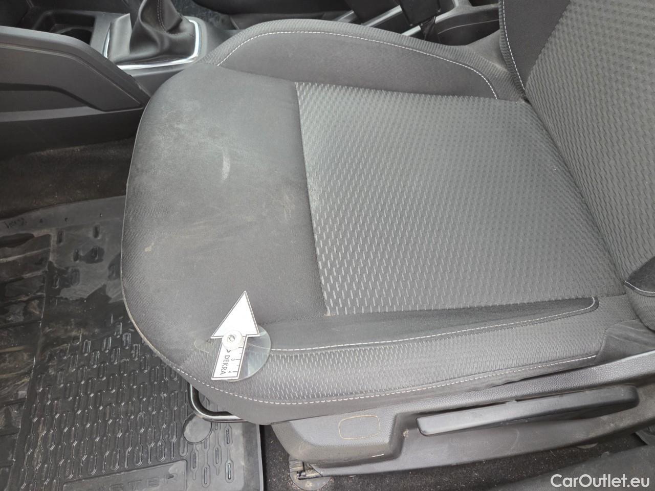  Dacia  Duster 1.5 Blue dCi 115CP Comfort 4WD #32